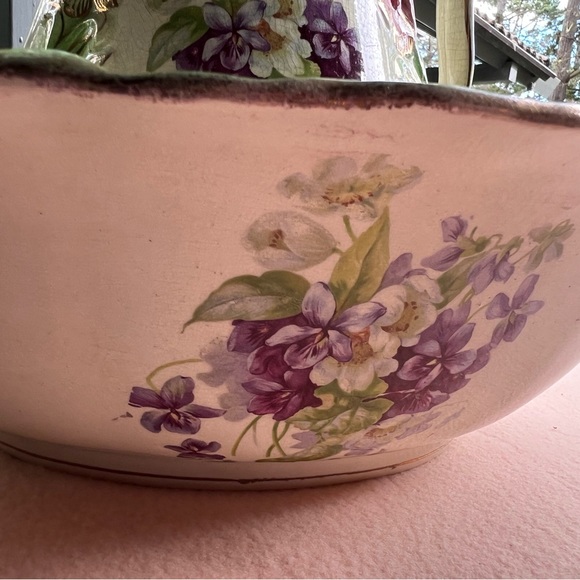 Antique Green Handpainted Floral Pitcher & Washbowl Set - Picture 4 of 15